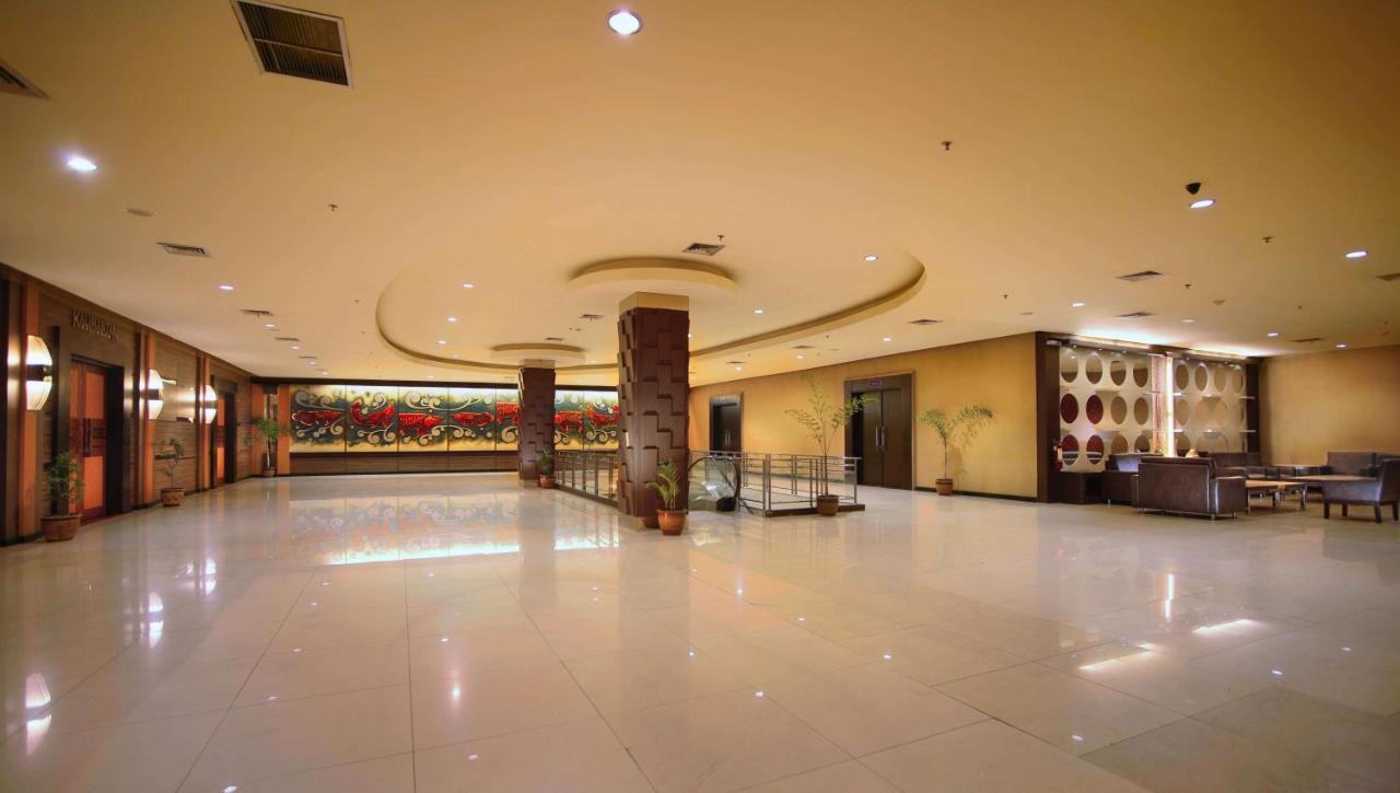 Aston And Convention Center 4* Pontianak