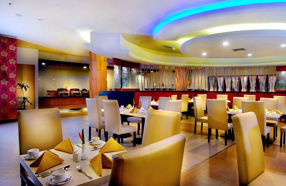 Aston And Convention Center Hotel Pontianak